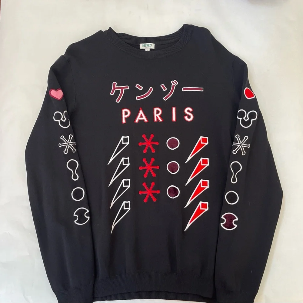 Vintage KENZO Black Sweater with Red and White Embroidered Accents - Picture 3 of 8
